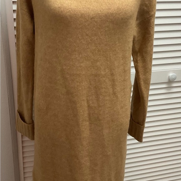 Vero Moda Cowl Neck Sweater Dress NWT Size Small - Picture 2 of 6